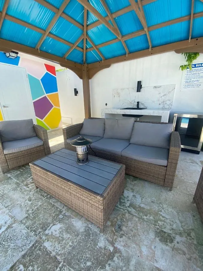 Sea Breeze Tunnel Hideaway 6 Apartment Quebradillas
